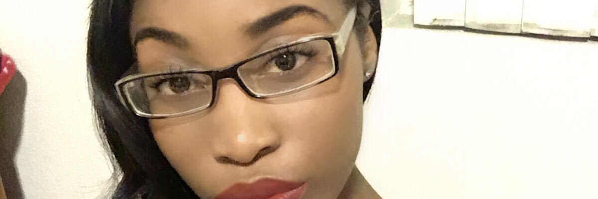 TayPrettyBeauty's profile banner image