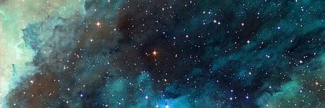 Laura🌙 banner