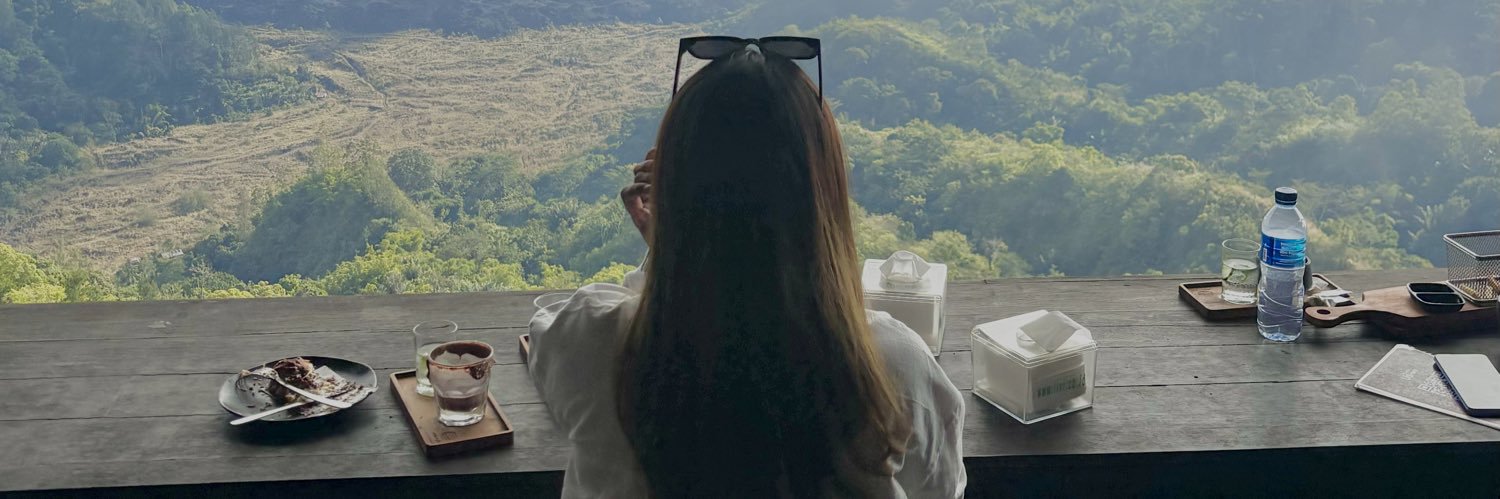lailazilla's profile banner image