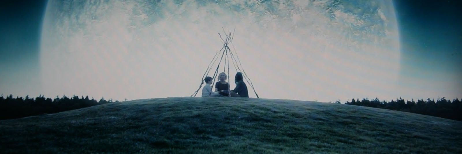 Anne-Laure🇧🇪🕊️💚🌹📚🎨🎮🍸 banner