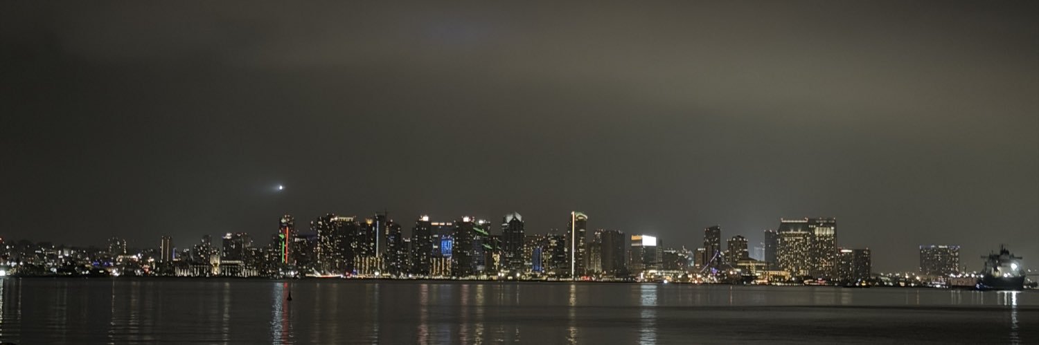 lierafett's profile banner image