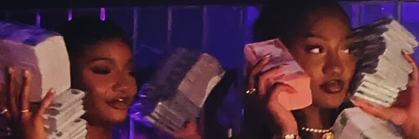 PAZ✨'s banner