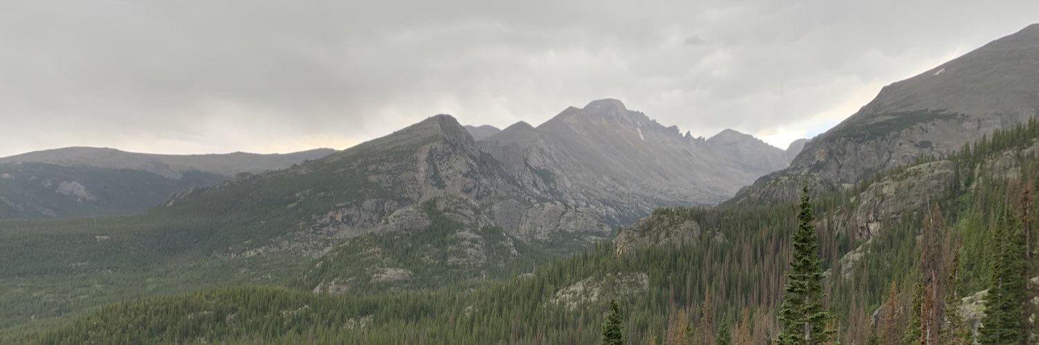 AndreaPinillos4's profile banner image