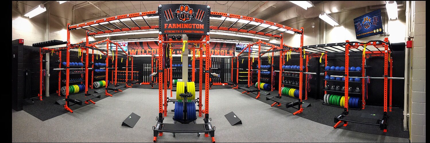 Farmington Str+Cond. banner