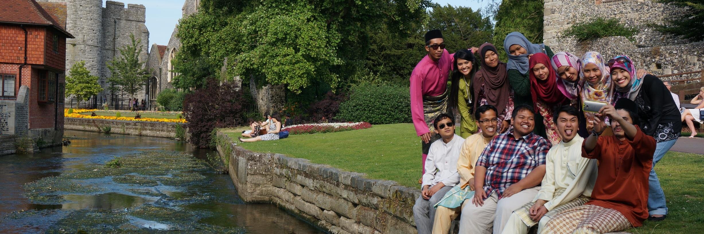 faizzaidan's profile banner image