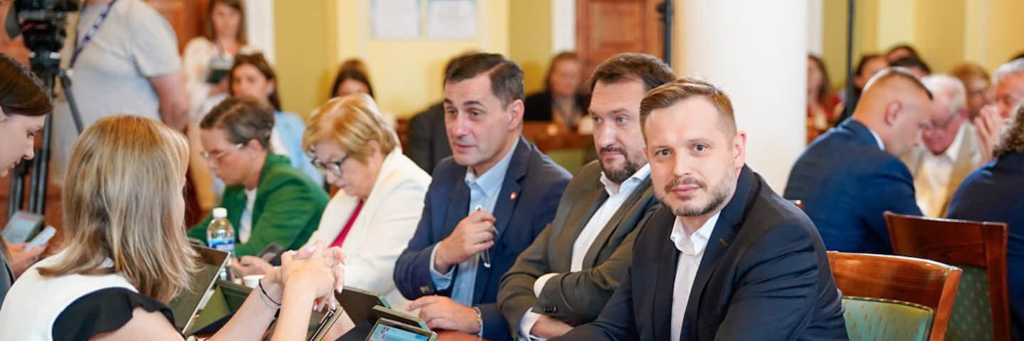 Krzysztof Strzałkowski banner