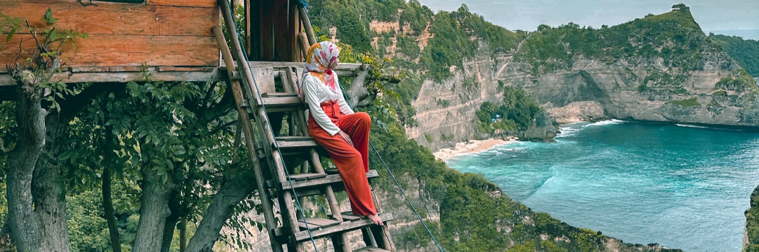rozanaramlan's profile banner image