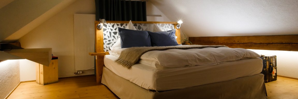 andermatt_river's profile banner image
