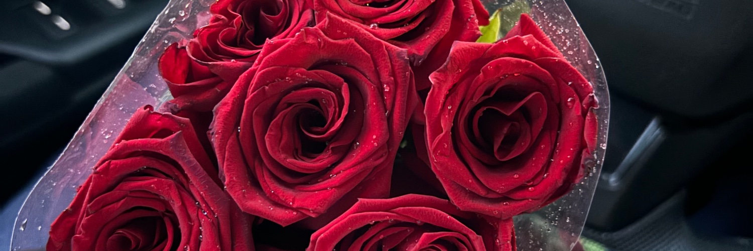 _LoyaltyOVALove's profile banner image