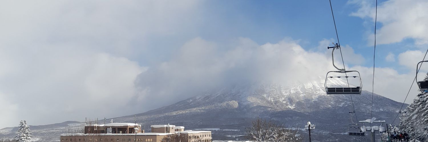 AjimC16's profile banner image