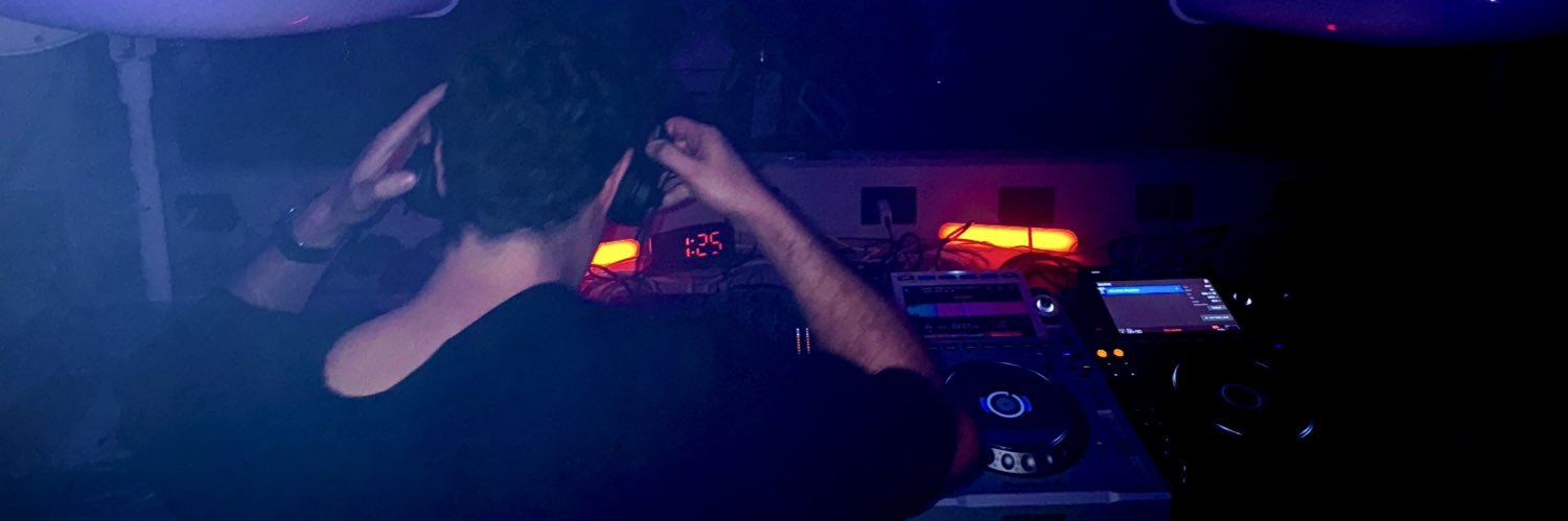 danielzerecero's profile banner image