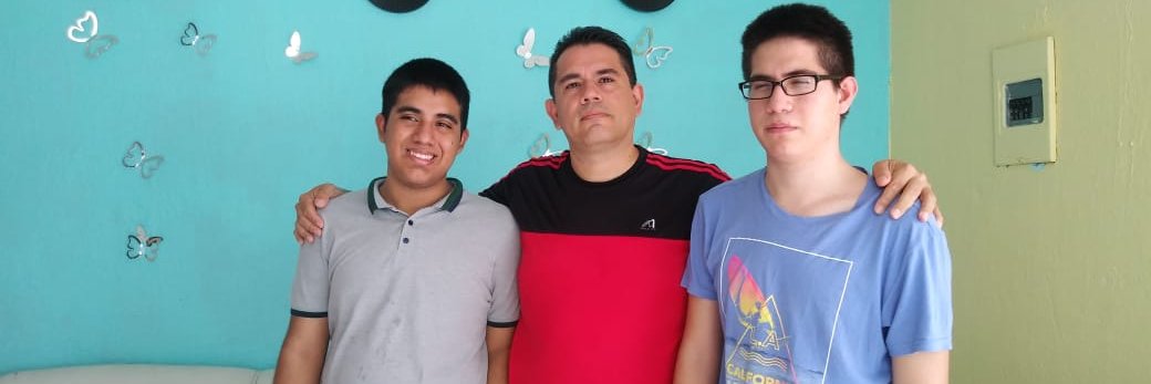 Roberto Daniel banner