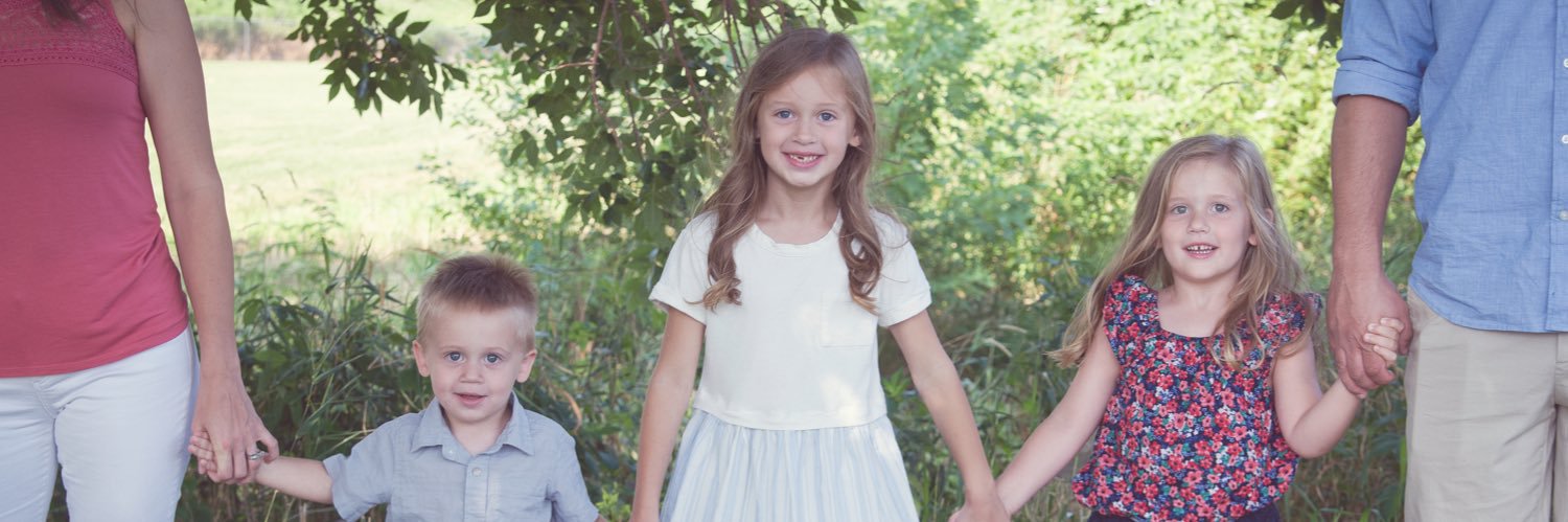 Cassandra Raymond banner