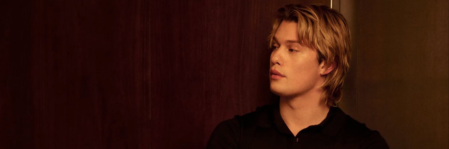 _CatNGessential's profile banner image