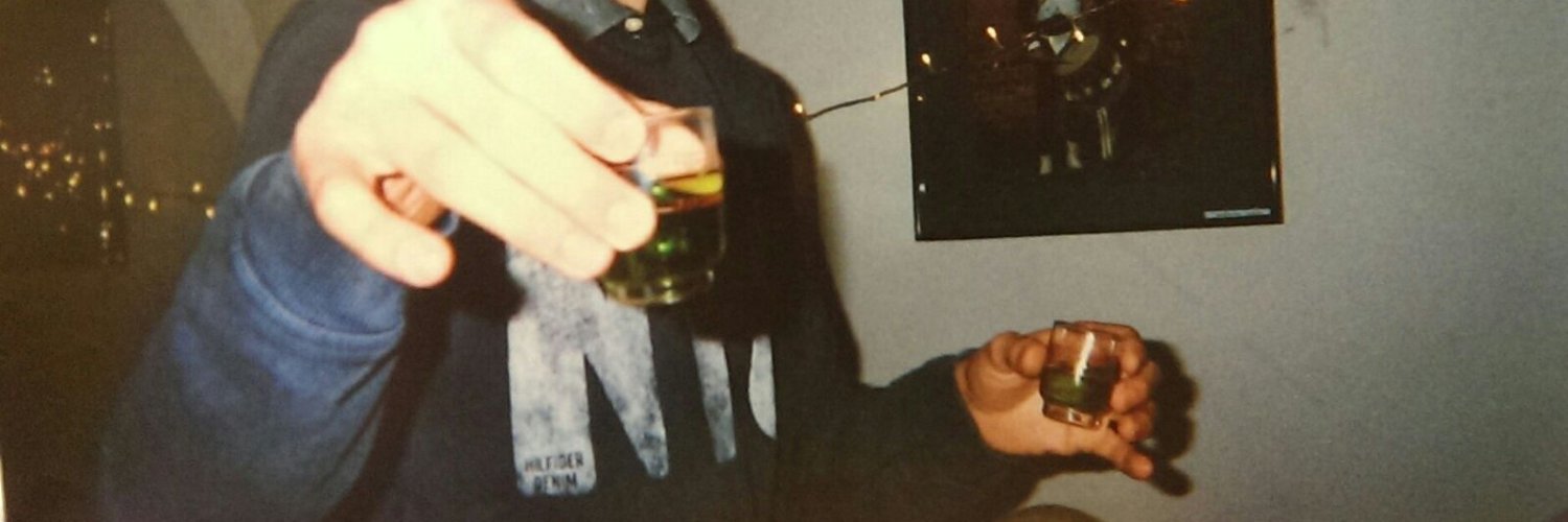 therealnilek's profile banner image