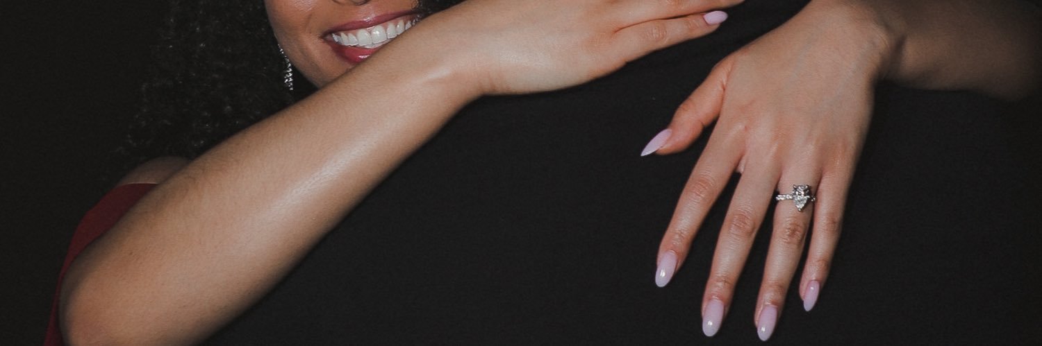 _elisecs's profile banner image