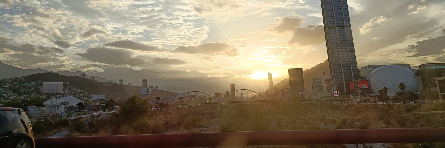 Fsmaya's profile banner image