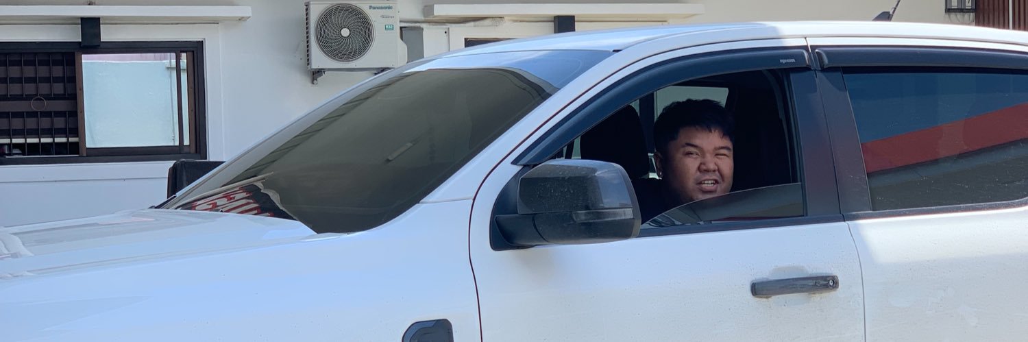 interinocholo's profile banner image