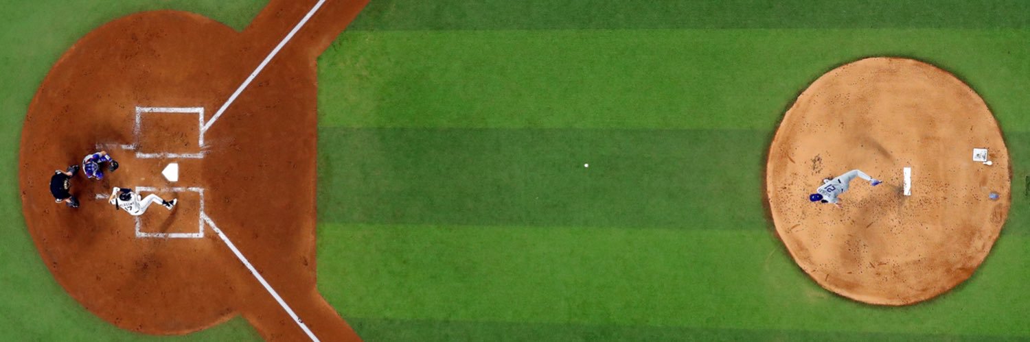 Alex Trautwig banner