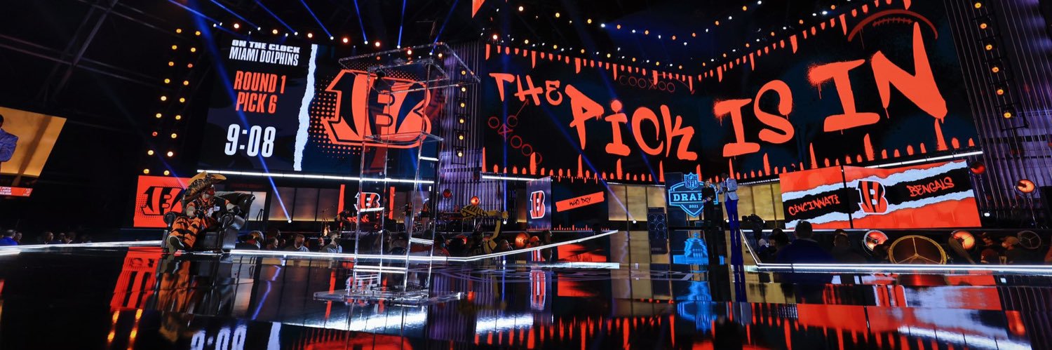 whodeybaby's profile banner image