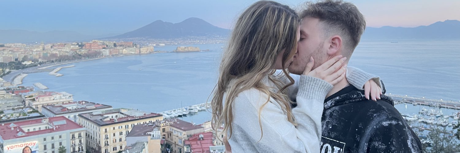 KellyHarding03's profile banner image