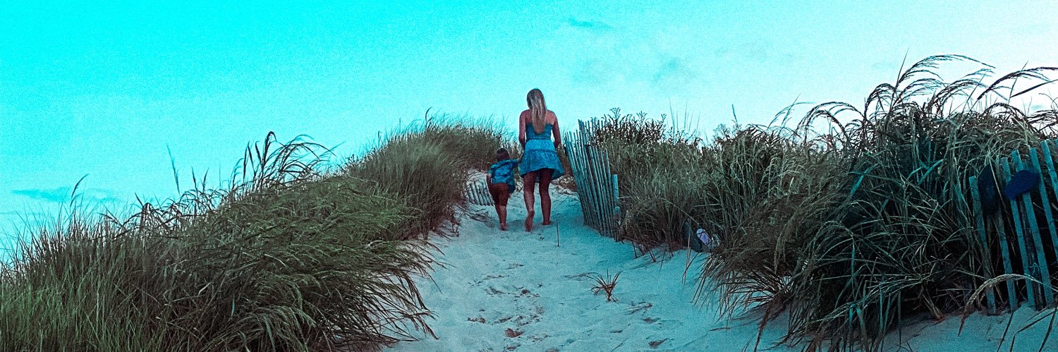 haileyCastaldo's profile banner image