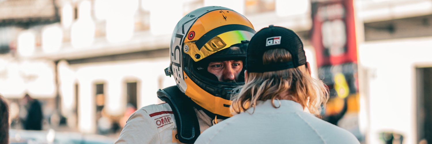 thejohnfont's profile banner image