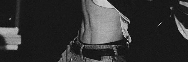 renataaa19_'s profile banner image