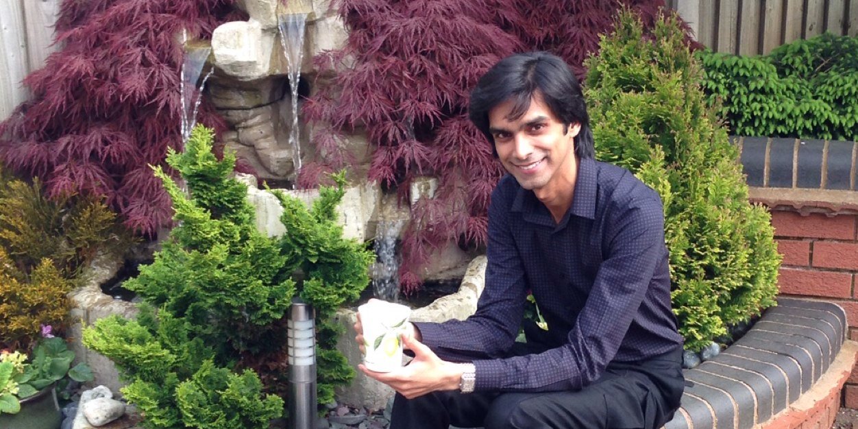 AmjidAziz's profile banner image
