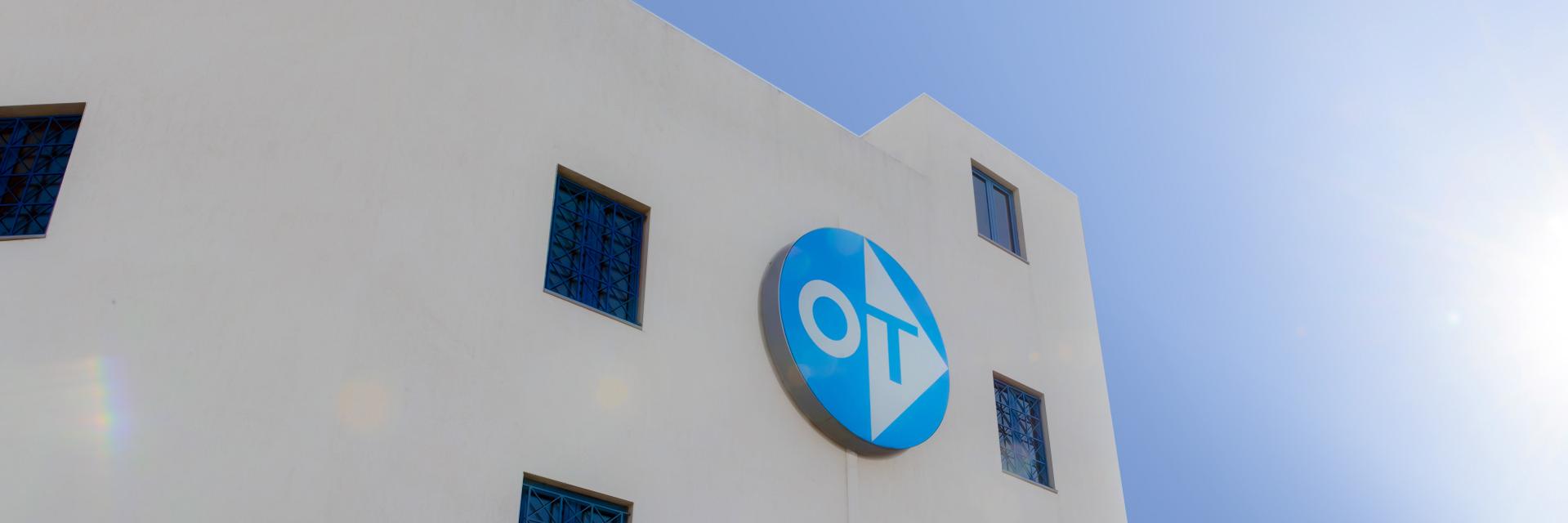 omoniatrans's profile banner image