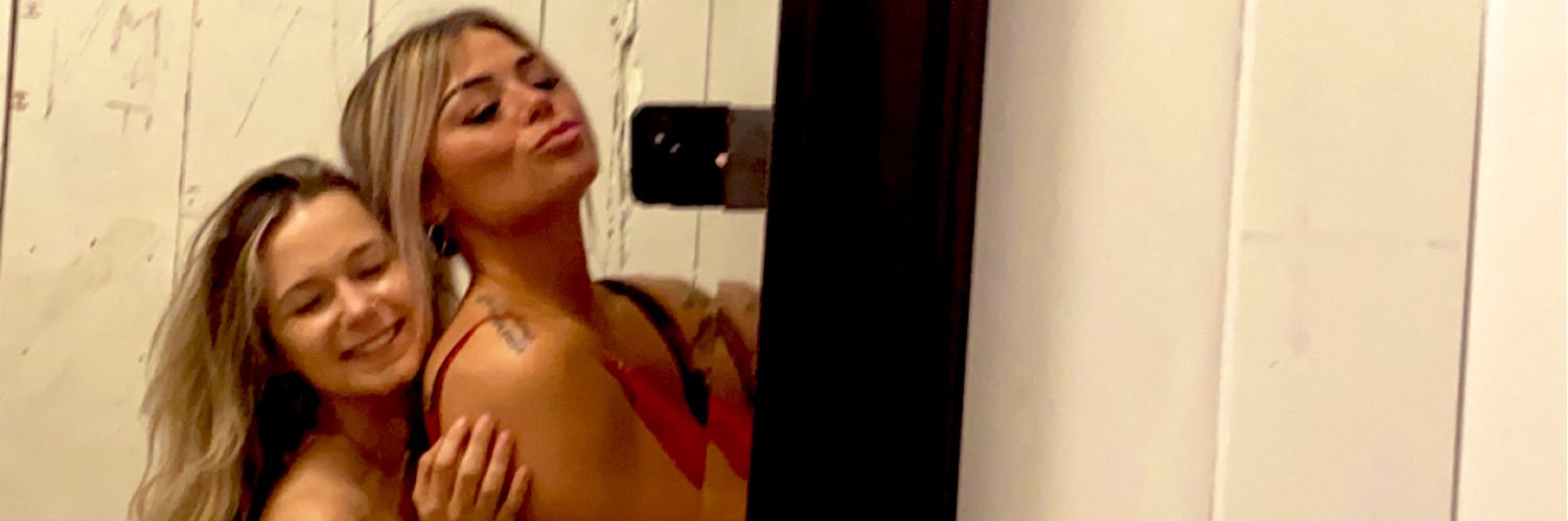 cassi_carr's profile banner image