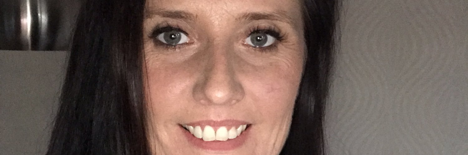 StephanieLoonis's profile banner image