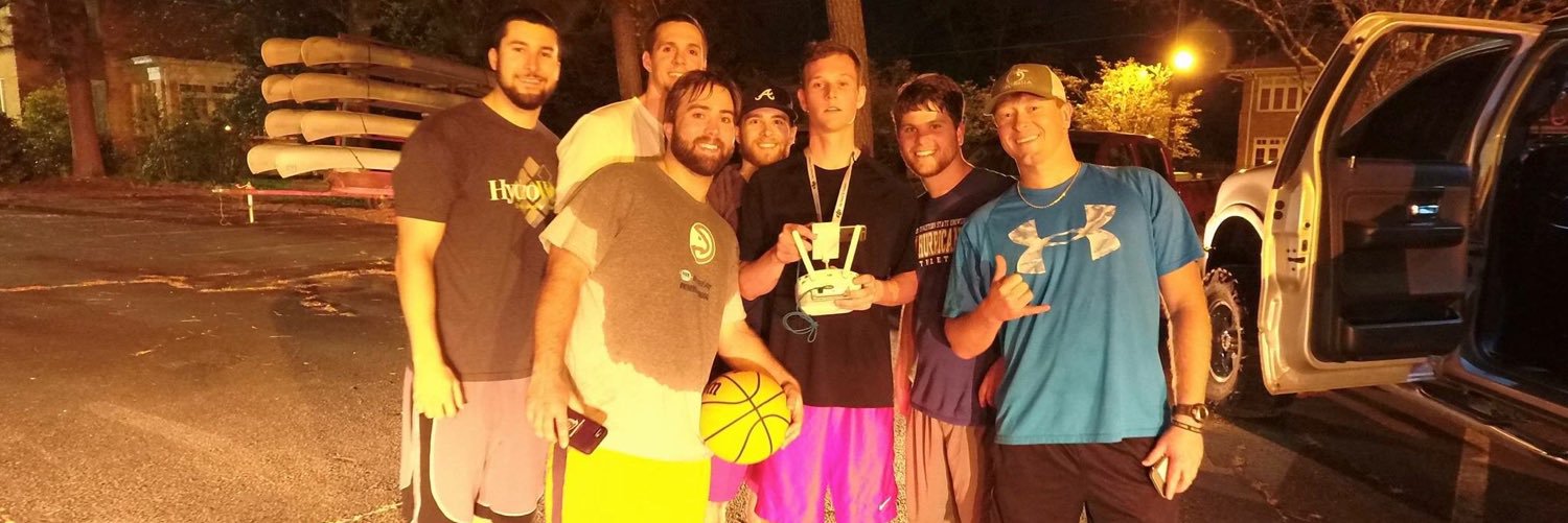DayveyMac's profile banner image