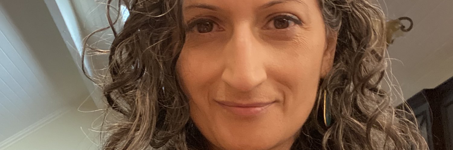 hafsa's profile banner image