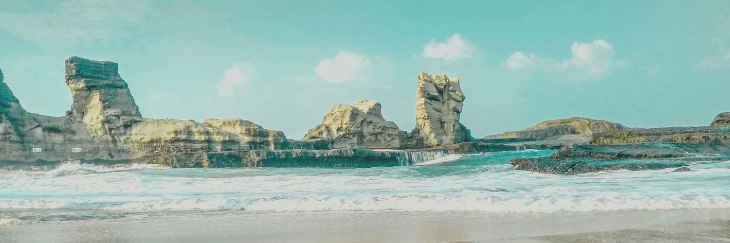 goriparis's profile banner image