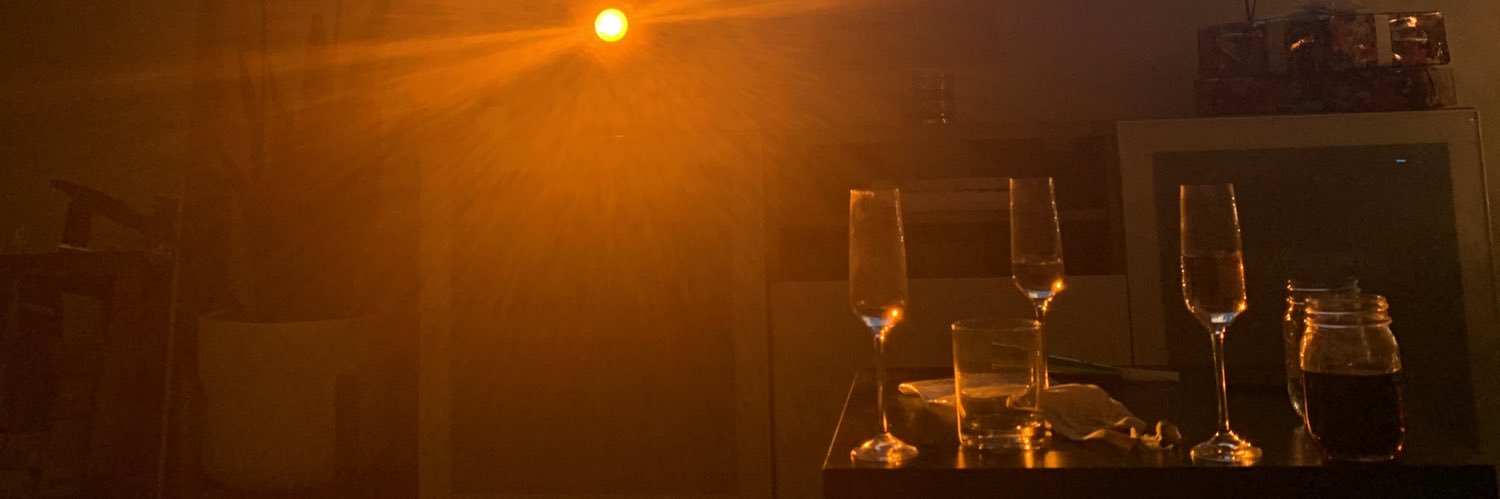 tiffanyyychen's profile banner image