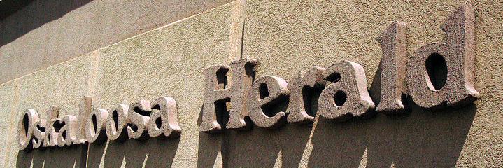 Oskaloosa Herald banner
