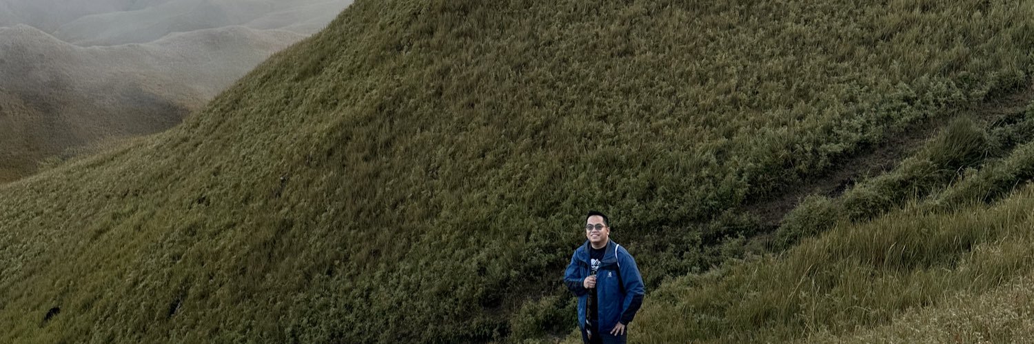 nrddn's profile banner image