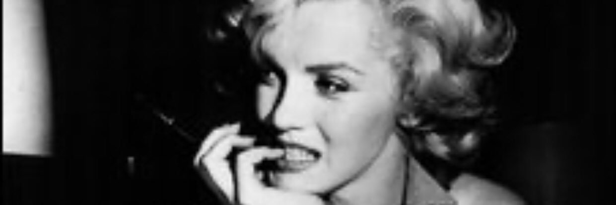Vicky_becks's profile banner image