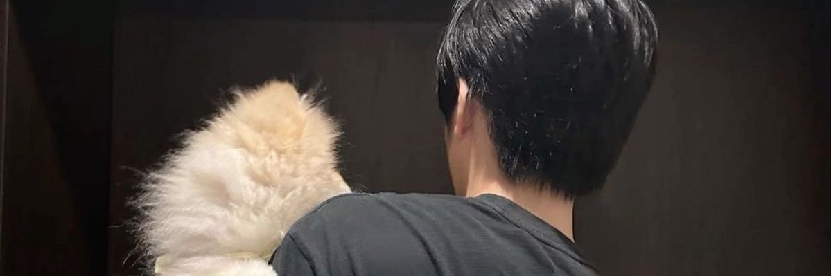 2decem3er's profile banner image