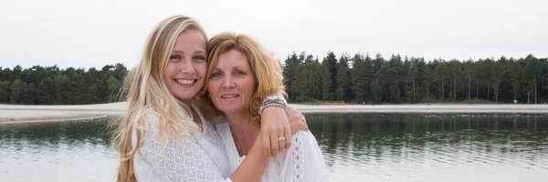 lolaaaax_ Profile Banner