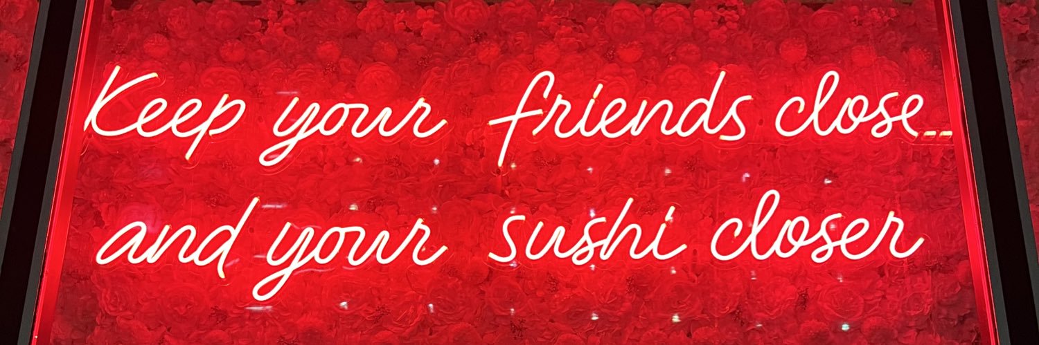 _latTAYY's profile banner image