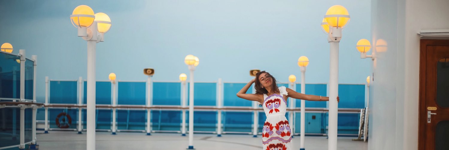 nellielim's profile banner image