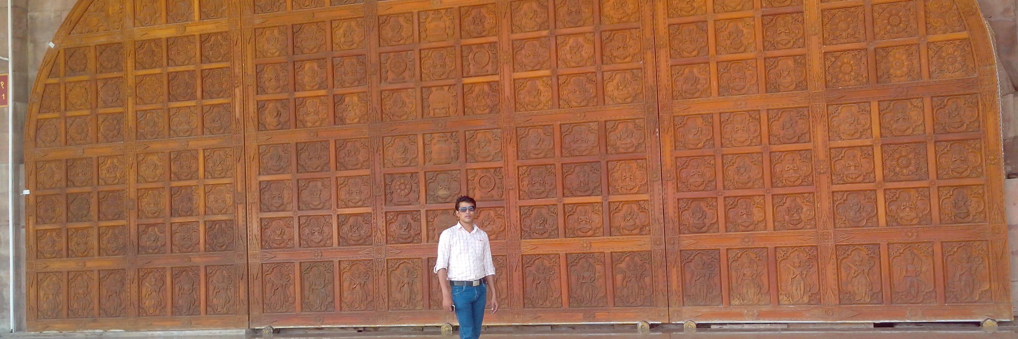 MeHarshanand's profile banner image