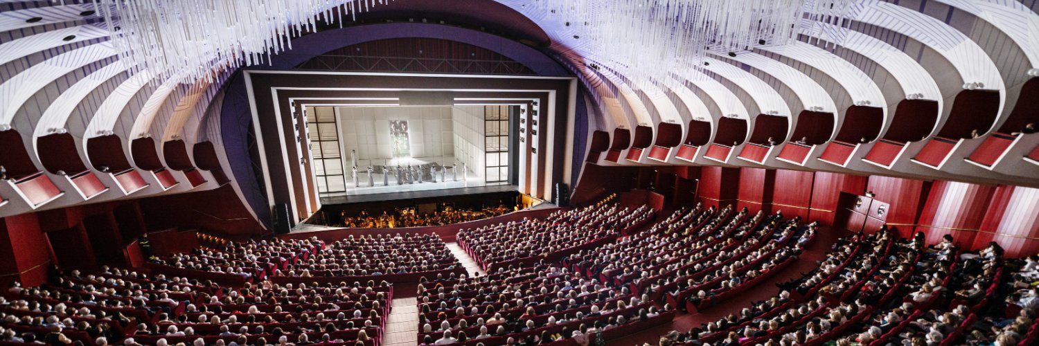 TeatroRegio's profile banner image