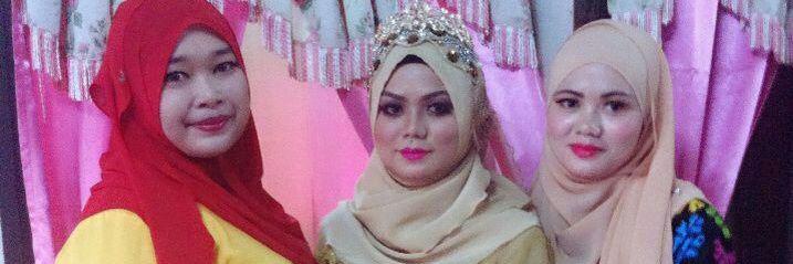 ezzah_sharuddin's profile banner image