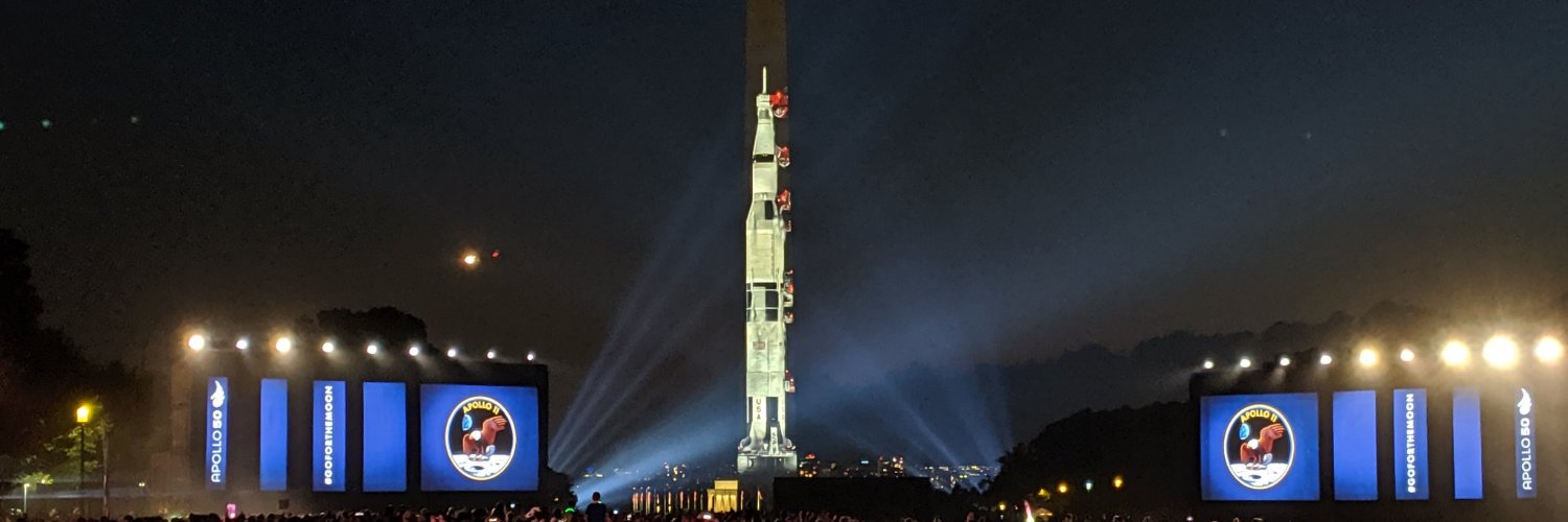 David B. Larter banner