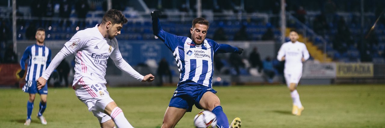 Ramón López banner