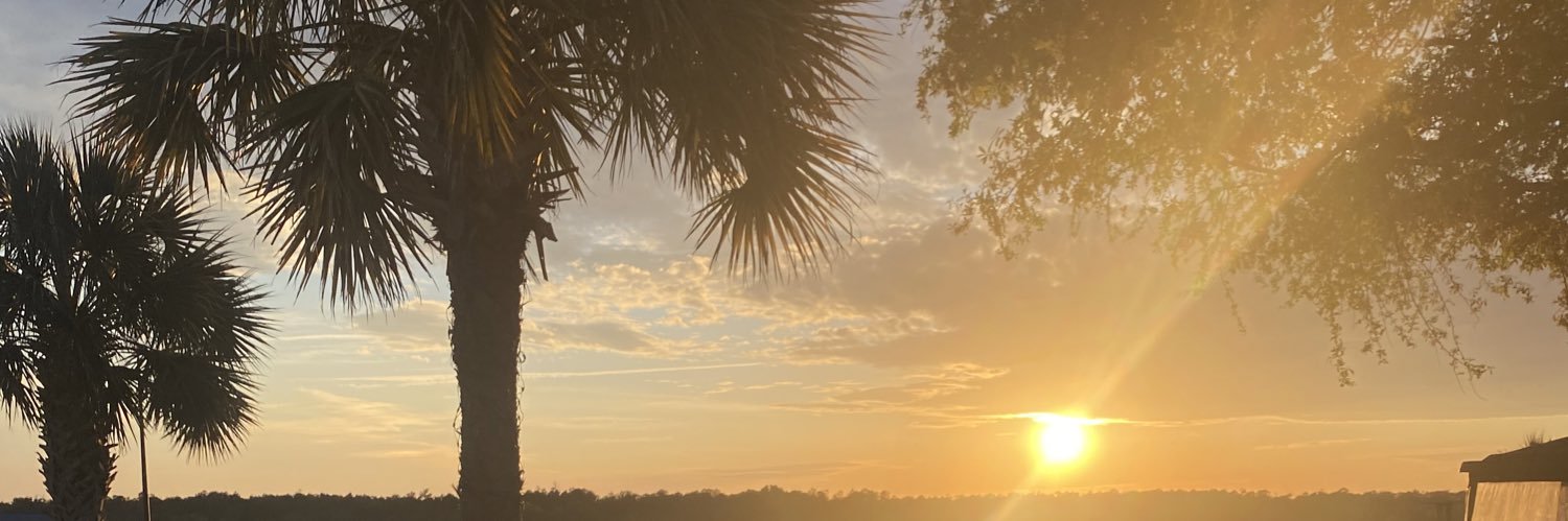 cassdddee's profile banner image