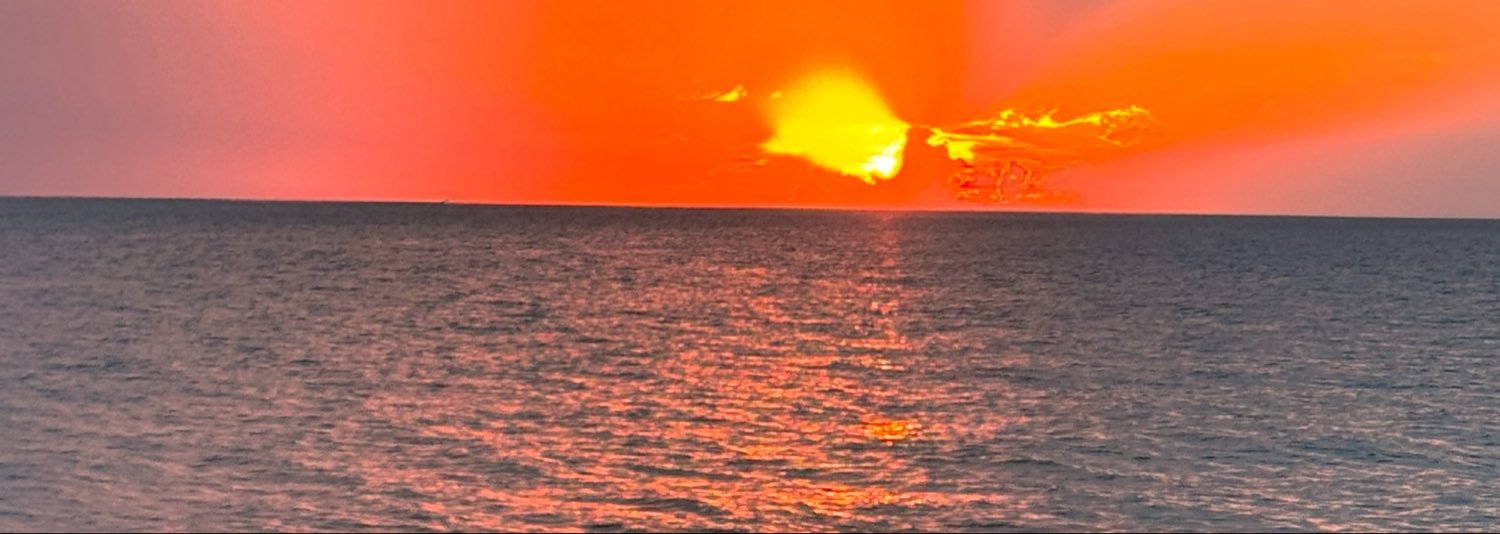 AngelaMarr05's profile banner image